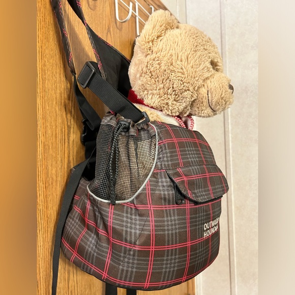 Outward Hound Front Carry Pet Pouch - Picture 5 of 9